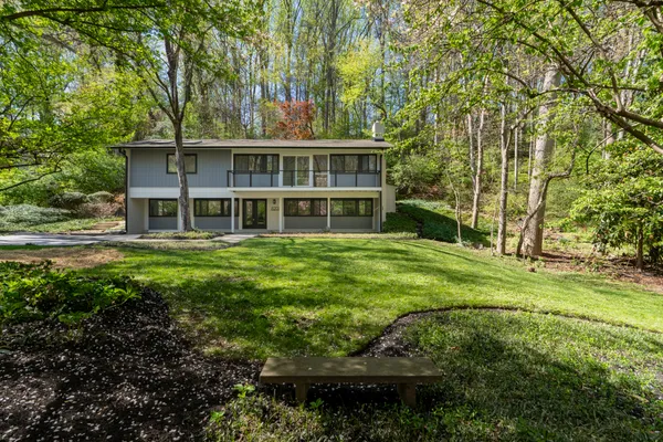 $1,550,000 | Hamilton Spring Court, Bethesda, MD 20817