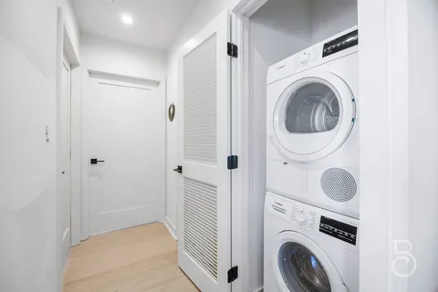 $795,000 | 25-74 34th Street, Unit 4C | Astoria