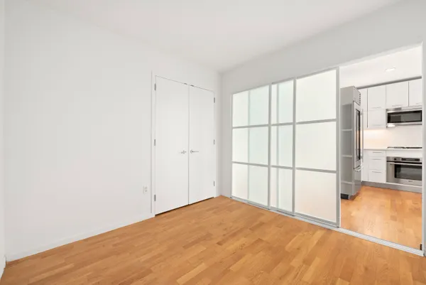 $1,150,000 | 635 West 42nd Street, Unit 2H | Hell's Kitchen