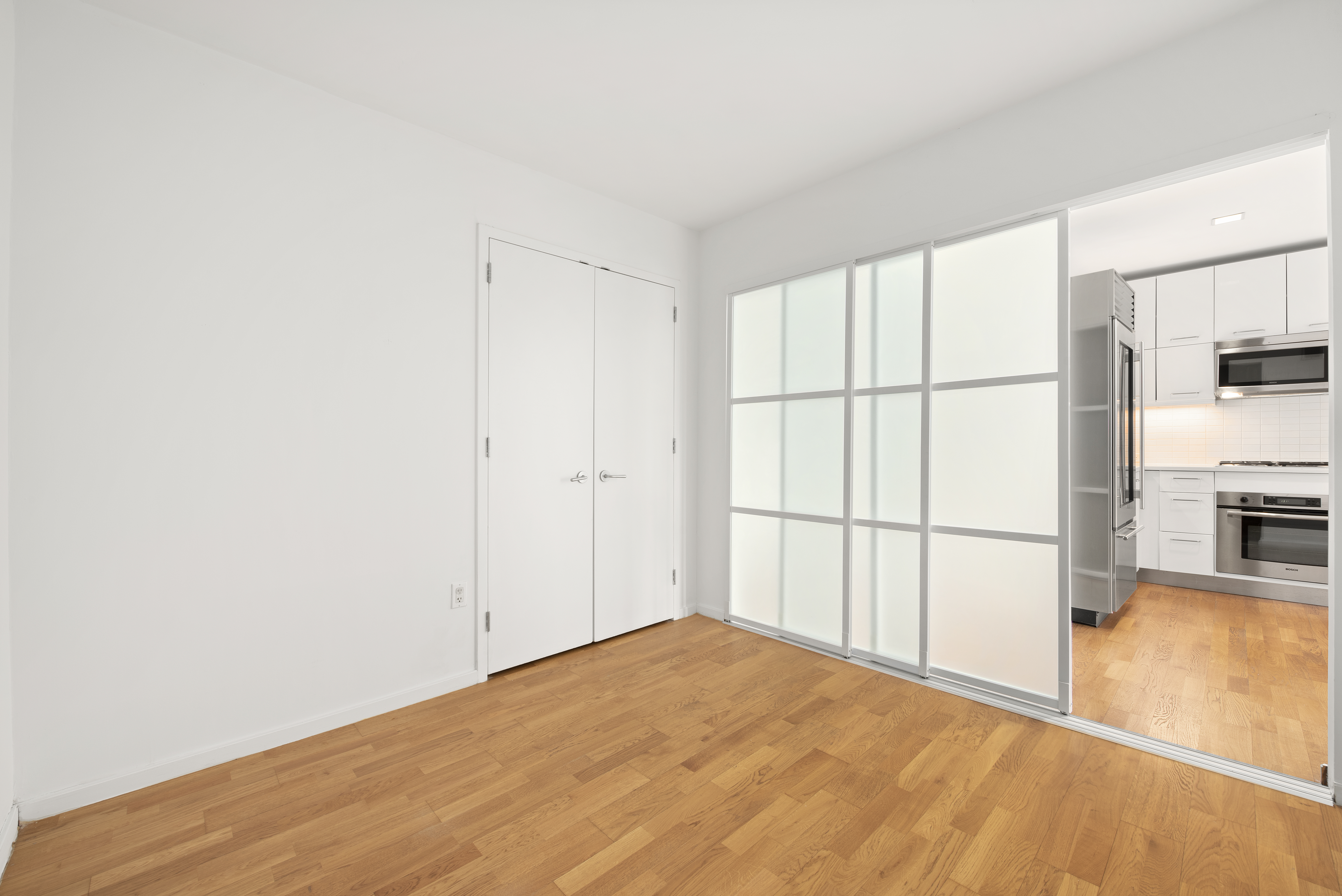 635 West 42nd Street, Unit 2H Manhattan, NY 10036 - Photo 8 of 18