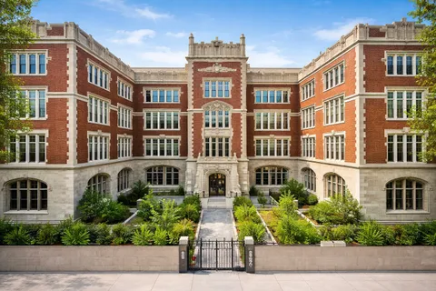 $755,000 | 220 West 148th Street, Unit 4G | Central Harlem