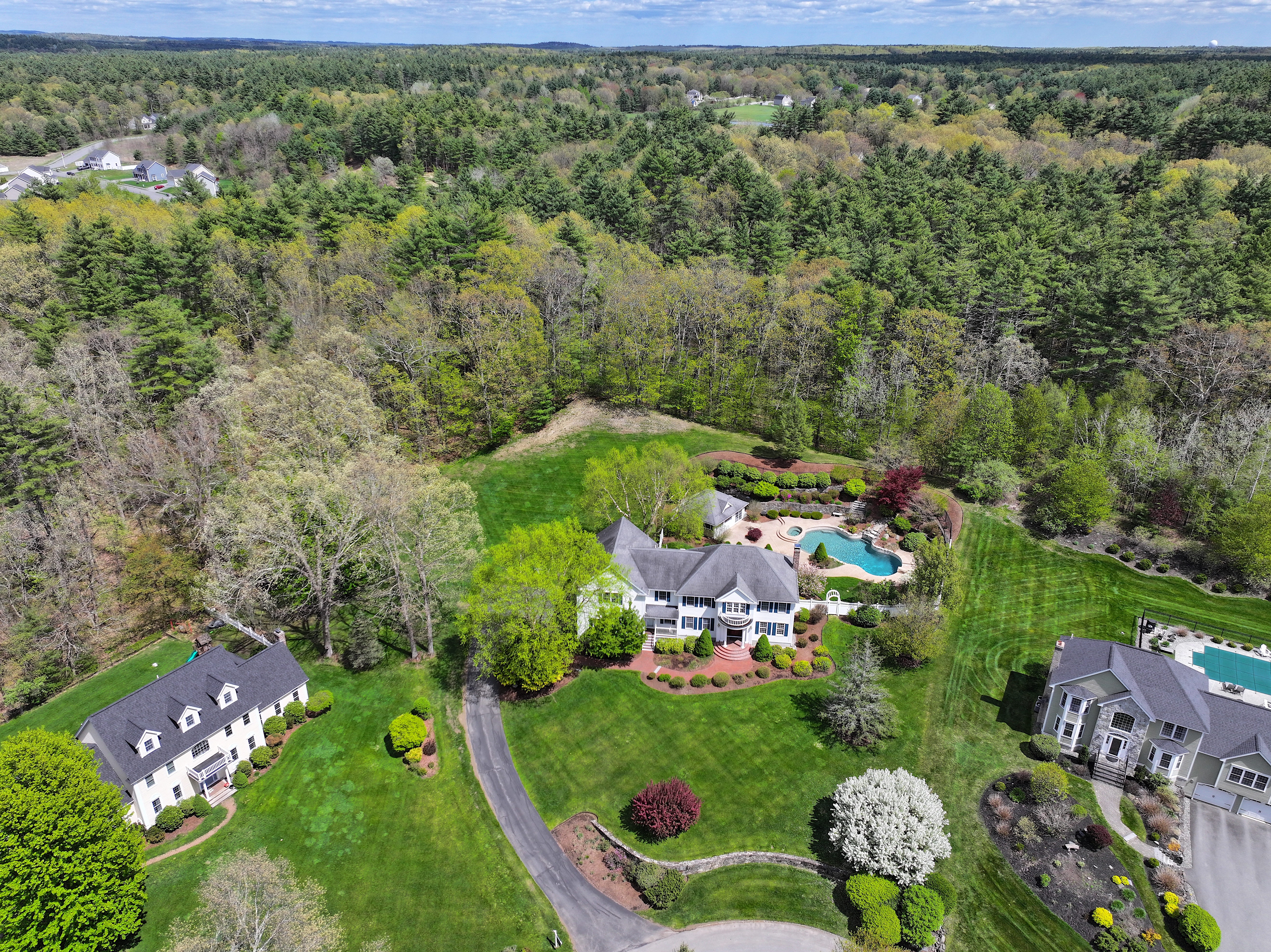 100 Overlook Drive Groton, MA 01450 - Photo 2 of 8