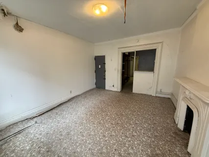 $266,400 | 320 West 47th Street, Unit 4W | Hell's Kitchen