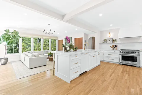 $4,150,000 | 39 Fairbanks Avenue, Wellesley Hills, MA 02481