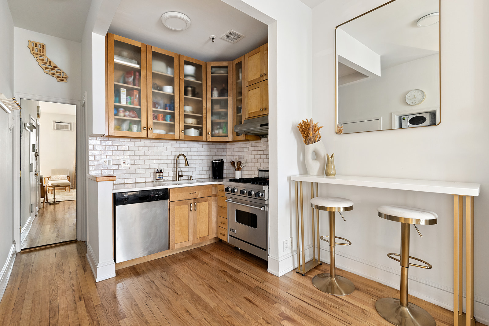 149 West 85th Street, Unit 6 Manhattan, NY 10024 - Photo 5 of 8