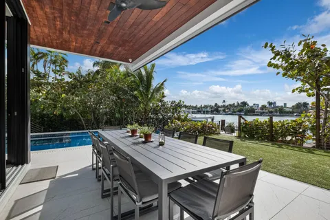 $23,995,000 | 226 West Rivo Alto Drive, Miami Beach, FL 33139