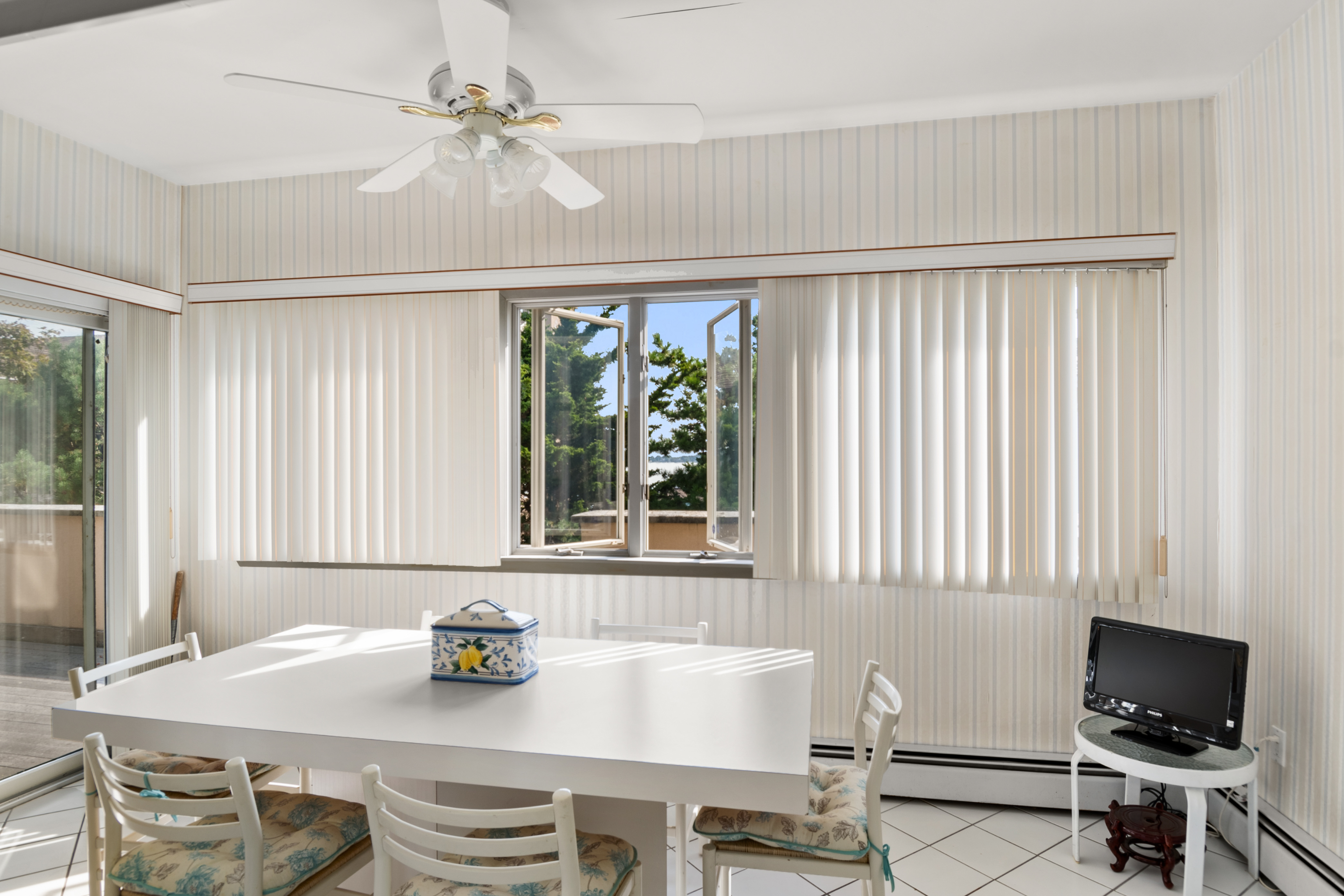 3391 Country Club Road, Unit 6 Bronx, NY 10465 - Photo 16 of 33 Gallery Image 16