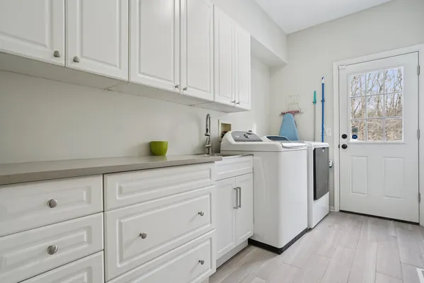 $1,600,000 | 13 O'Brien Court, Bedminster, NJ 07921