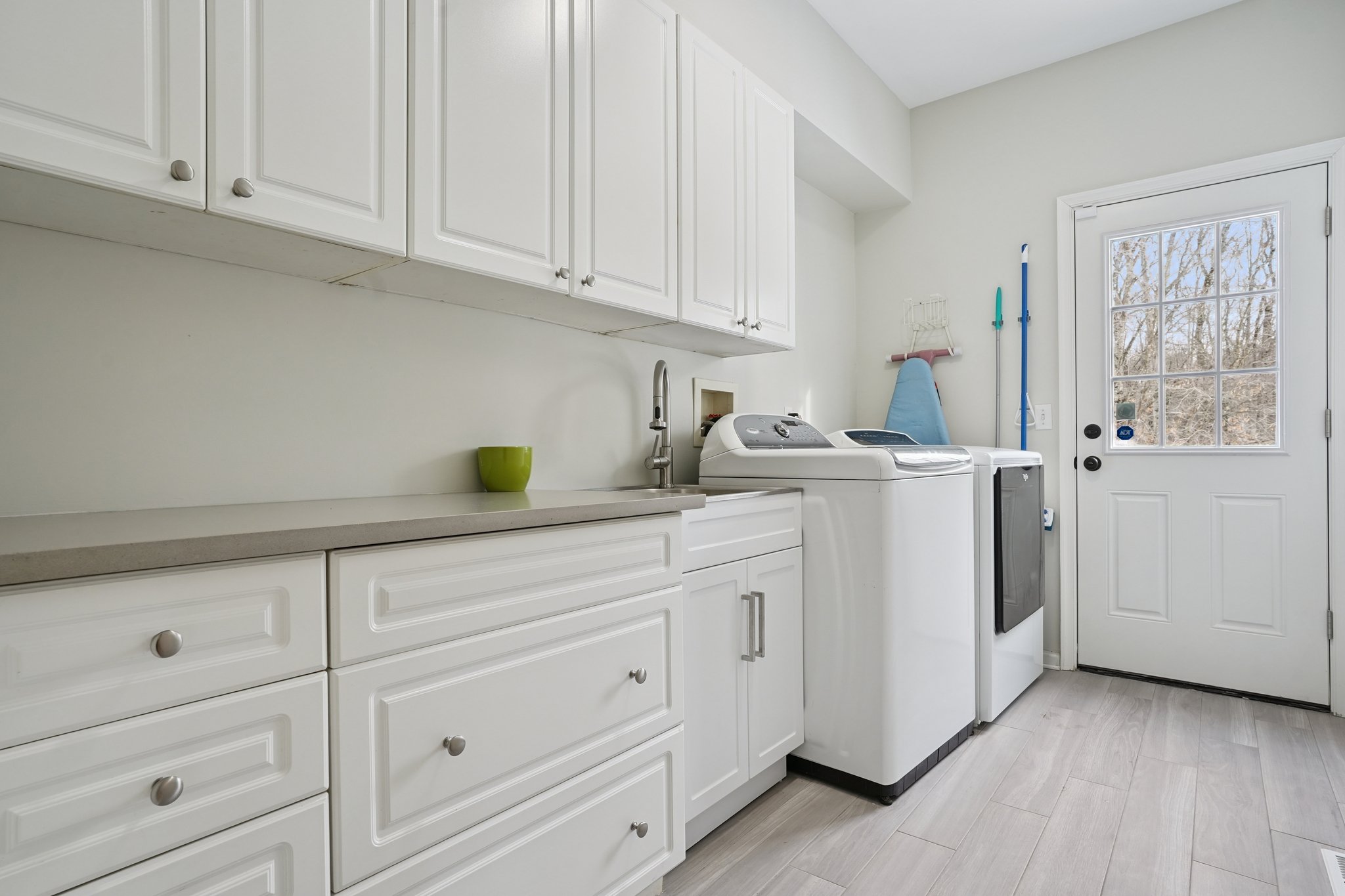 13 O'Brien Court Bedminster, NJ 07921 - Photo 22 of 50