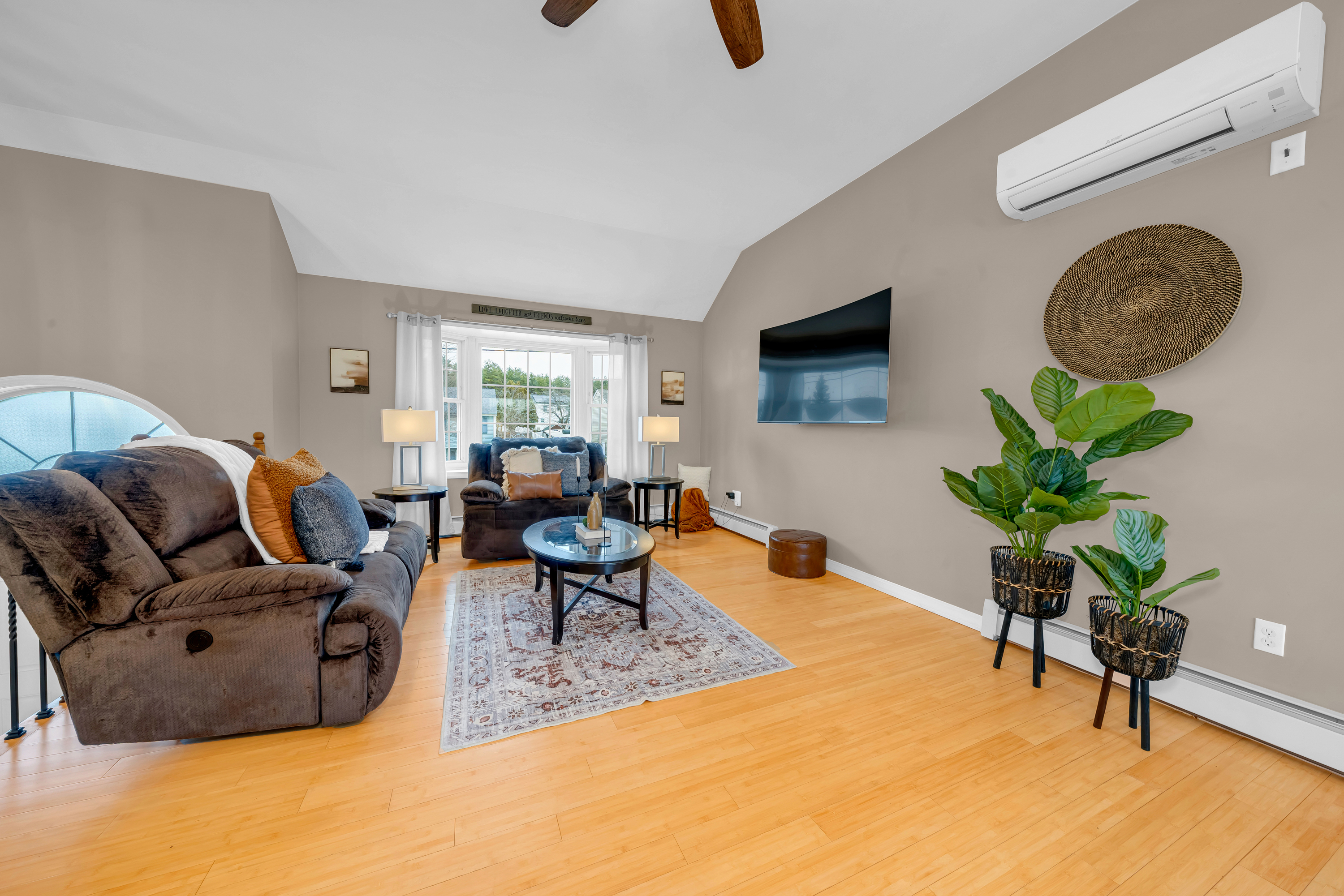 79 Pullman Street Manchester, NH 03103 - Photo 5 of 29