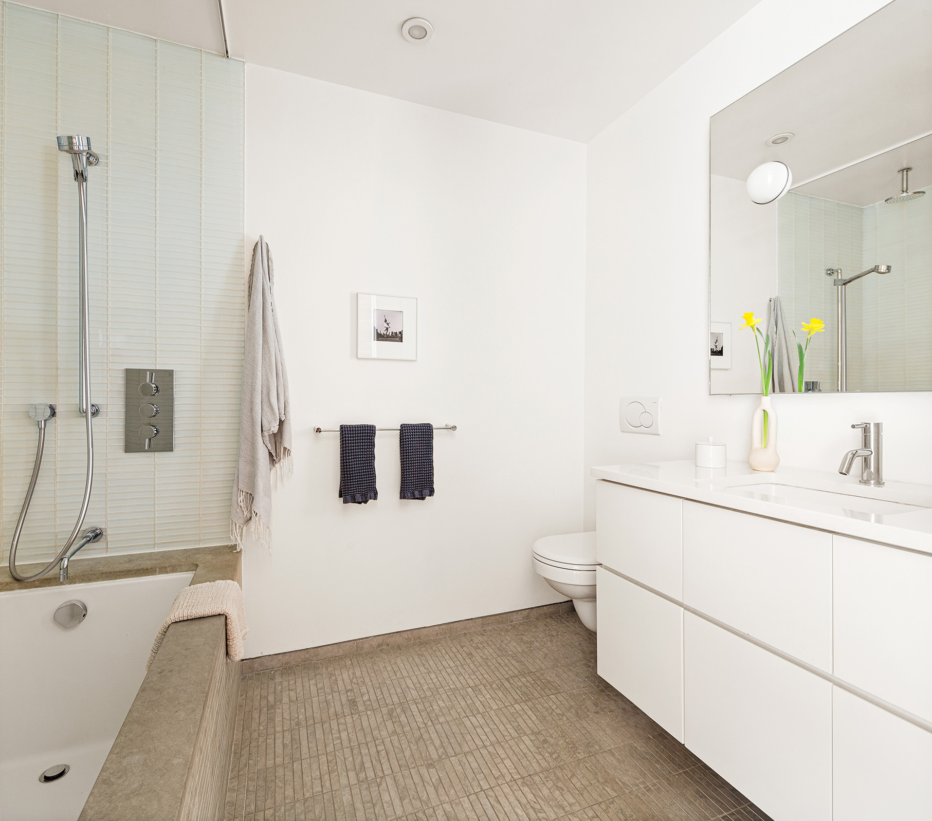 136 Baxter Street, Unit 4AB Manhattan, NY 10013 - Photo 15 of 19