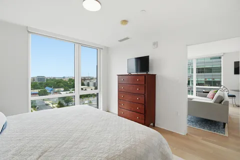 $875,000 | 37 L Street Southeast, Unit 902, Washington, DC 20003