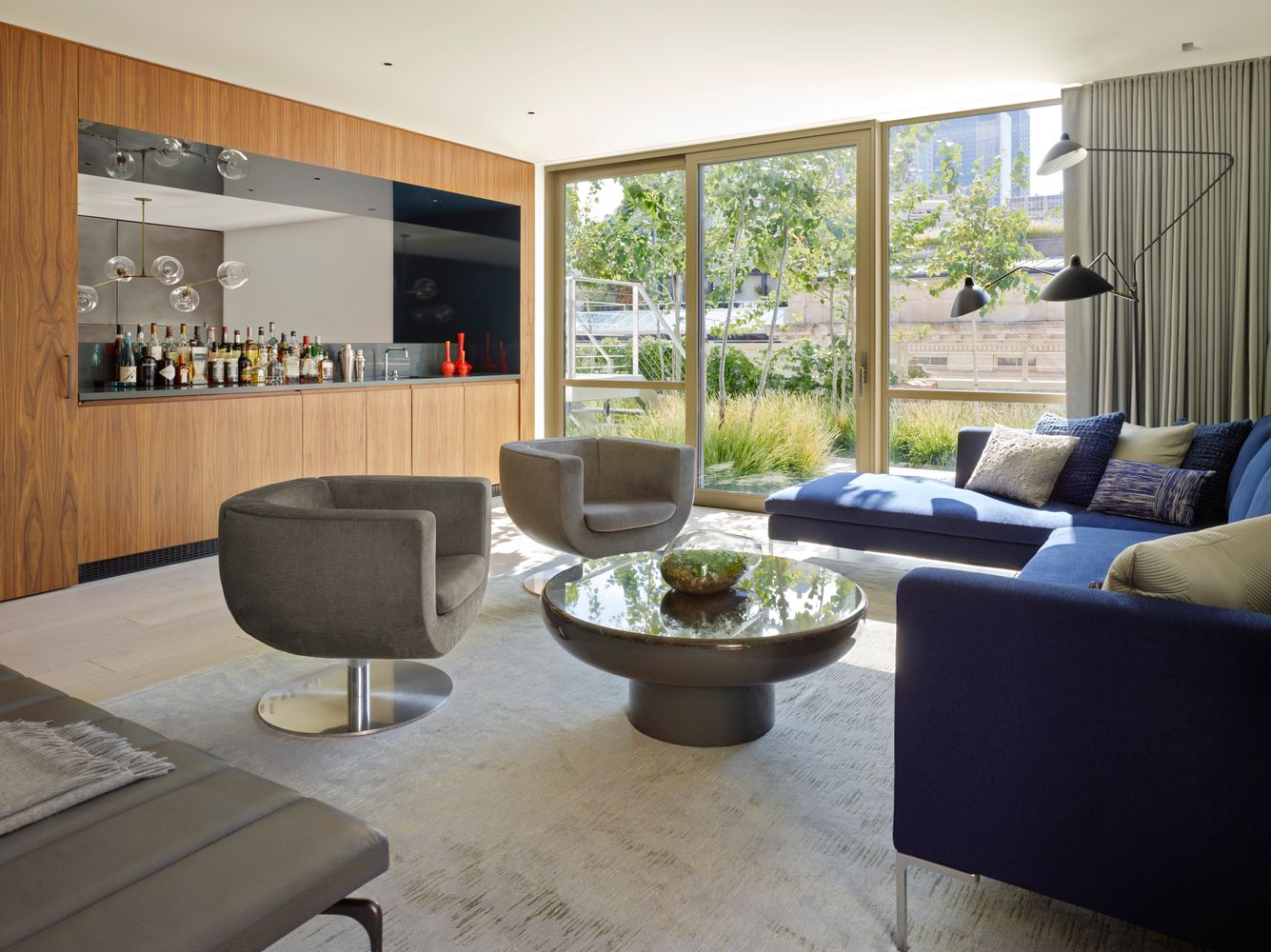 137-141 Duane Street, Unit PH Manhattan, NY 10013 - Photo 12 of 33