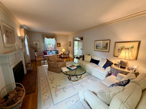 Contact Agent | 3325 Runnymede Place Northwest, Washington, DC 20015