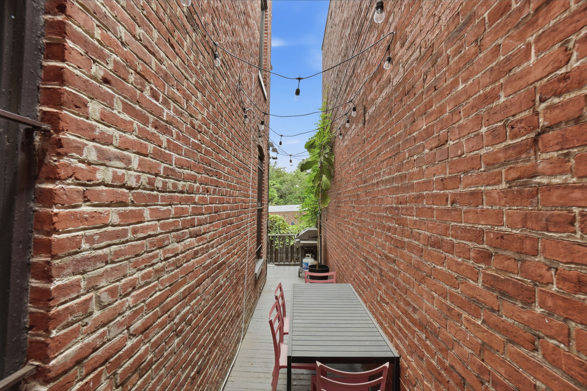 210 8th Street Southeast Washington, DC 20003 - Photo 40 of 47
