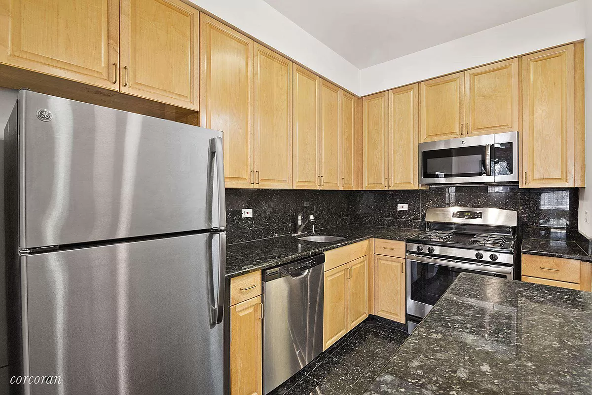 4 Mt Morris Park West, Unit 4A Manhattan, NY 10027 - Photo 3 of 7