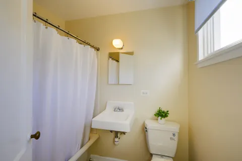 $200,000 | 8 L Southway, Greenbelt, MD 20770