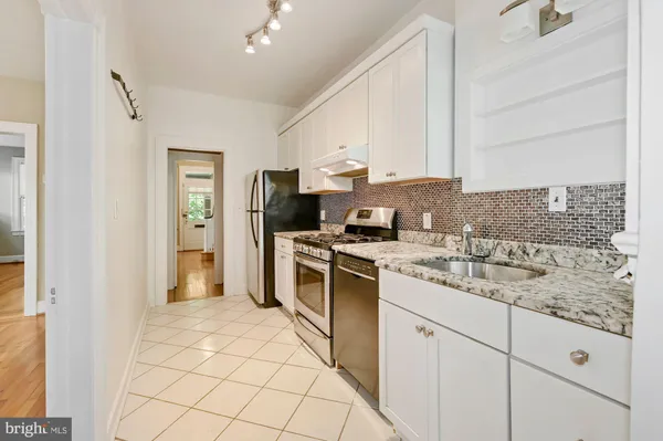 $5,495 | 3808 Veazey Street Northwest, Washington, DC 20016
