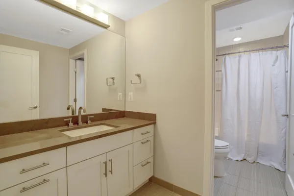 $2,000,000 | 4715 38th Street North, Arlington, VA 22207