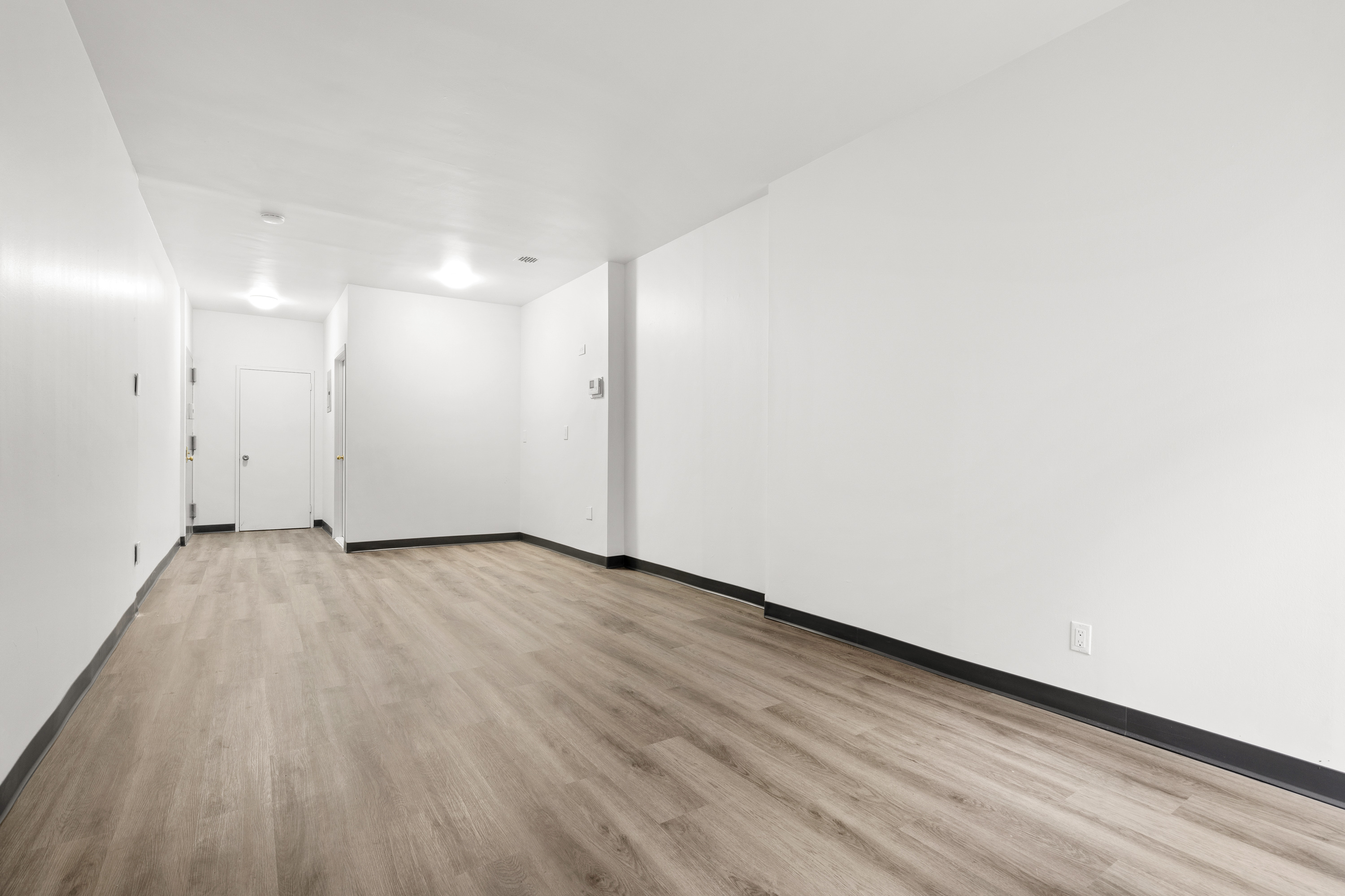 343 East 76th Street, Unit BC Manhattan, NY 10021 - Photo 3 of 6