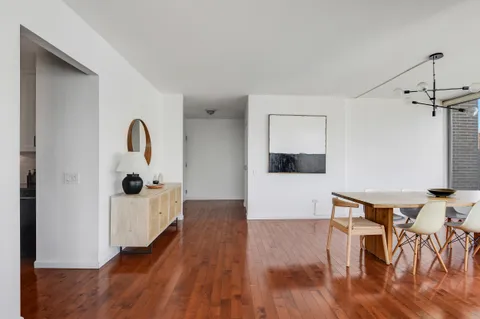 $2,195,000 | 360 East 88th Street, Unit 22C | Upper East Side