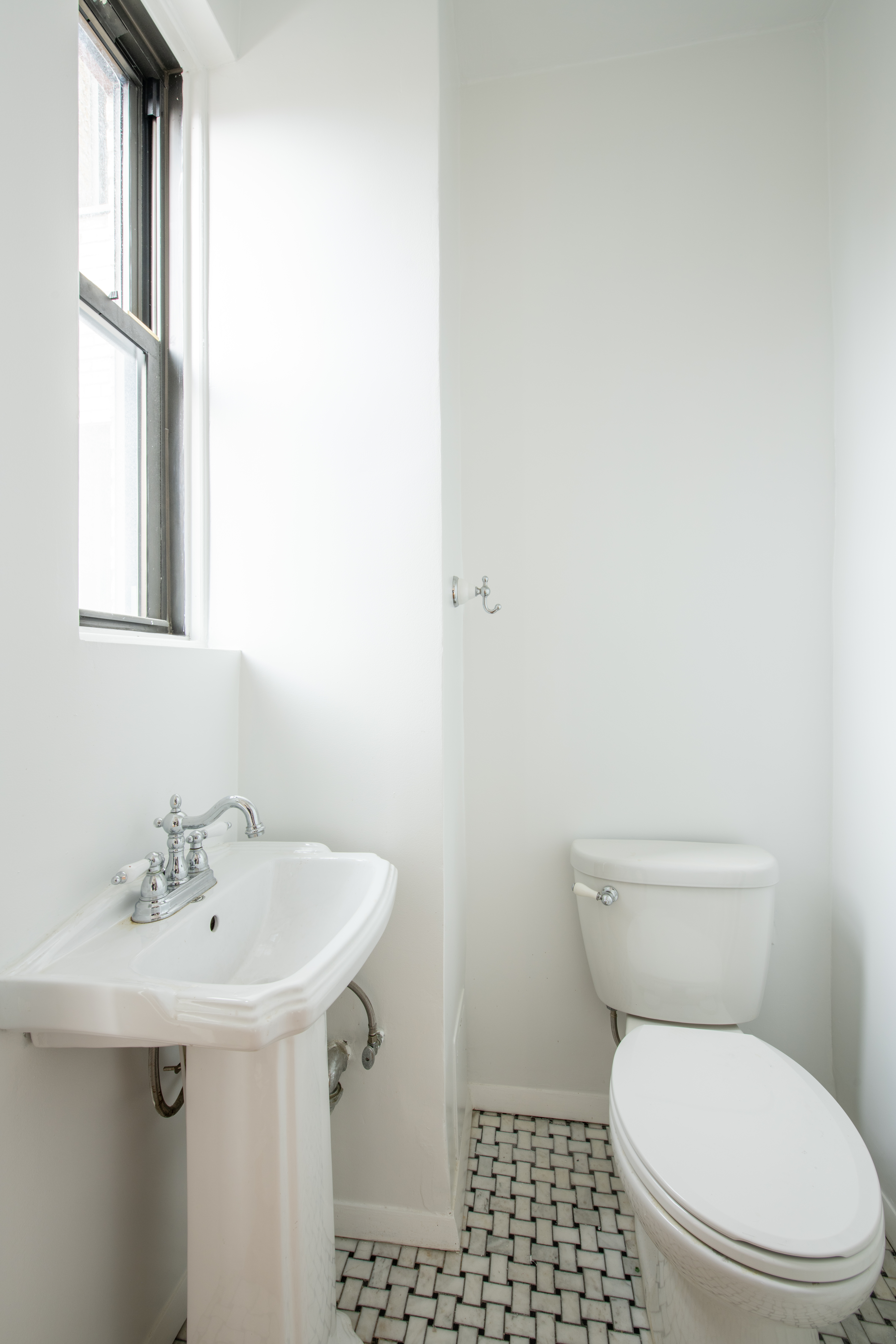 245 West 107th Street, Unit 8G Manhattan, NY 10025 - Photo 13 of 24 Gallery Image 13