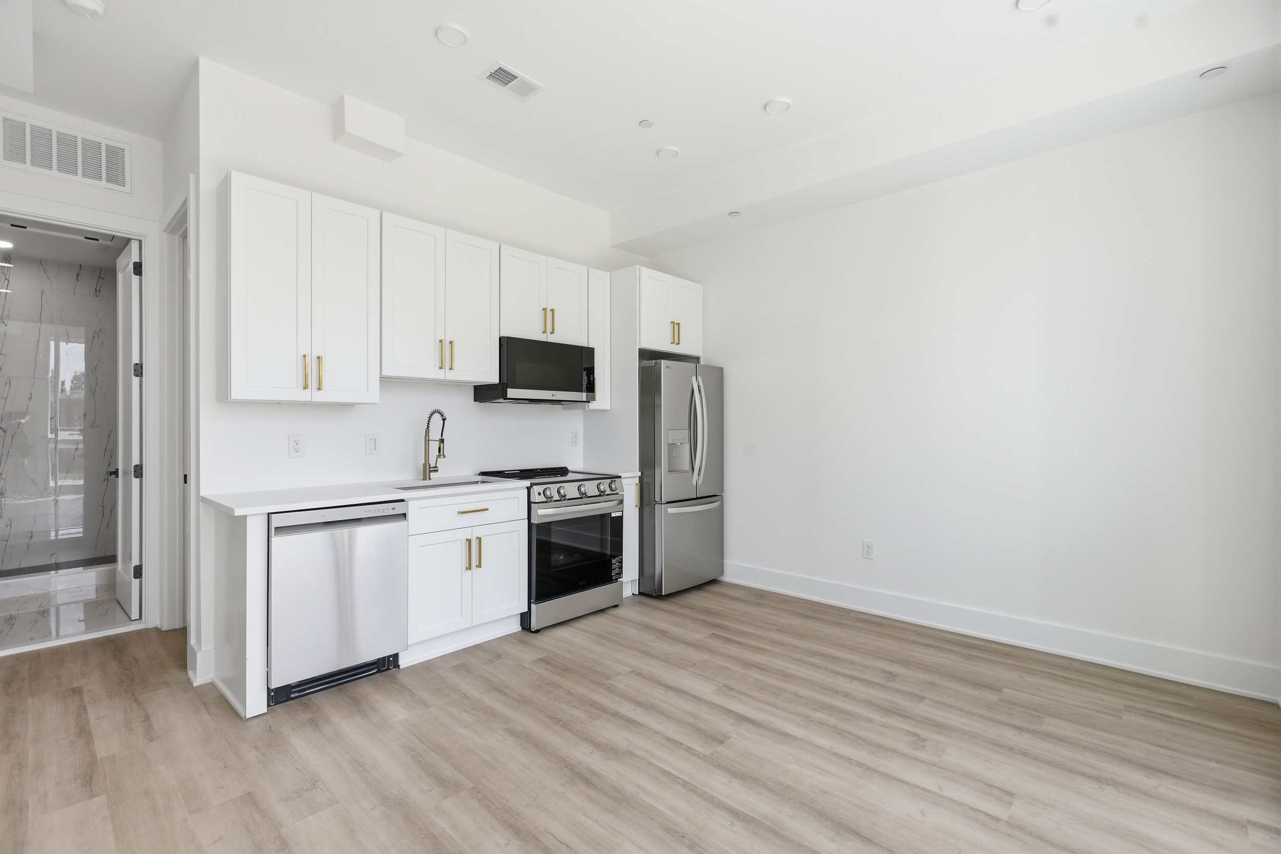 2105 M Street Northeast, Unit 9 Washington, DC 20002 - Photo 10 of 18 Gallery Image 10