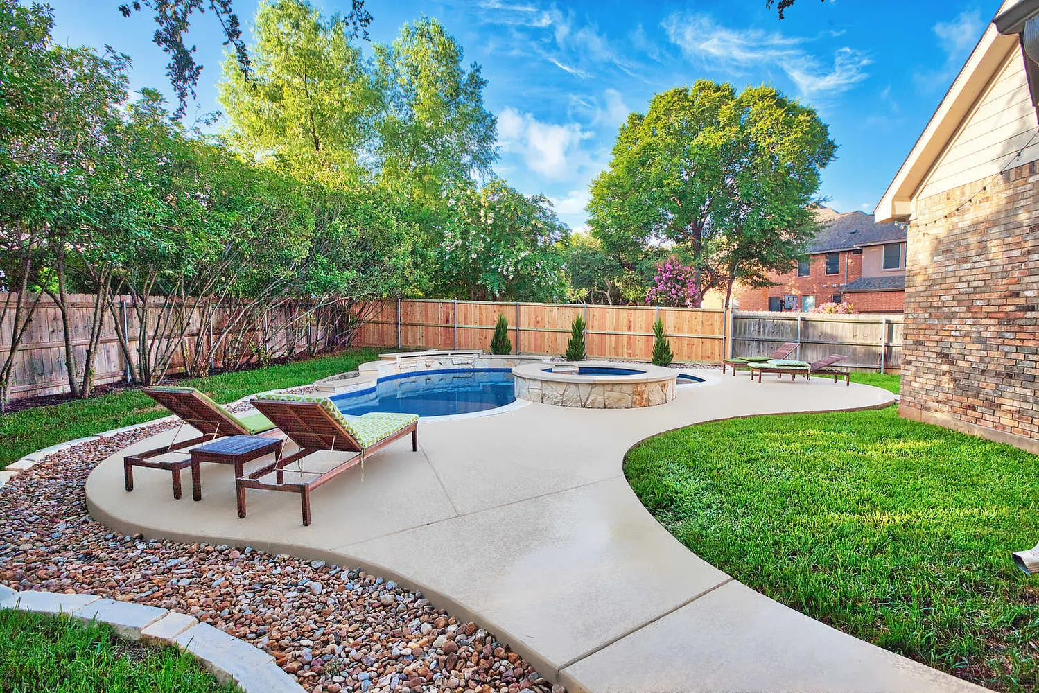 $749,000 | 1512 Lake Forest Cove, Round Rock, TX 78665