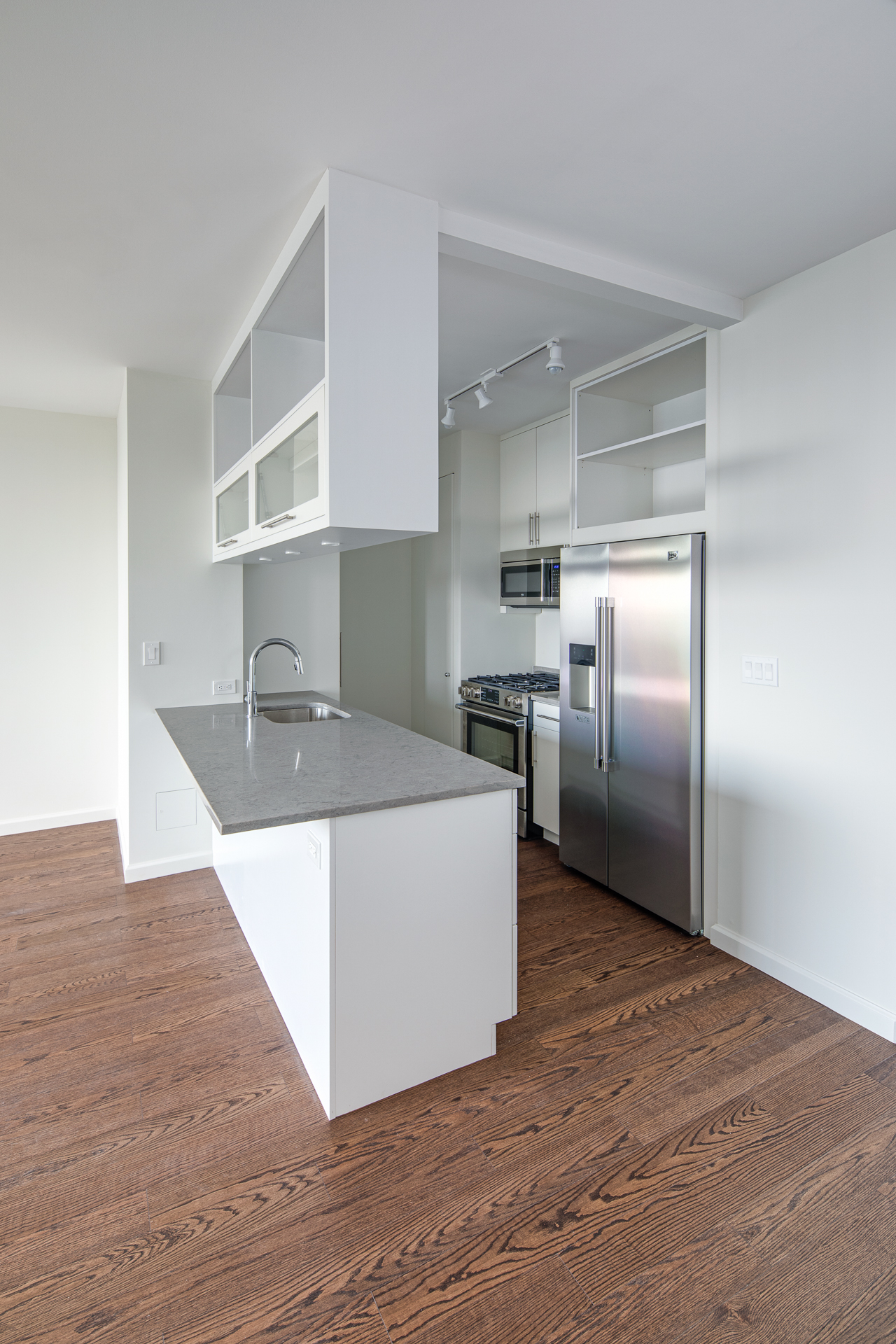 101 West 79th Street, Unit 29B Manhattan, NY 10024 - Photo 4 of 12