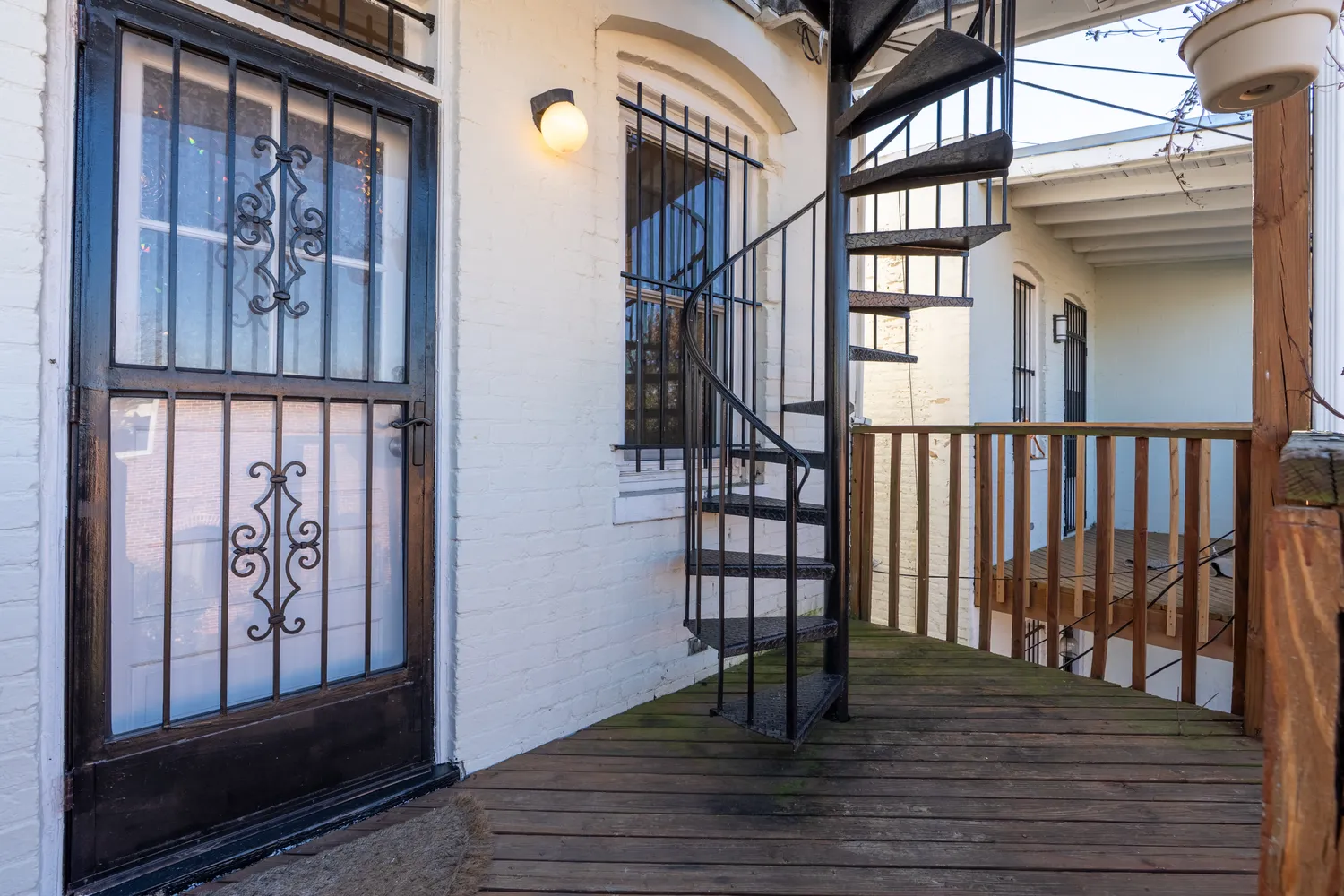 $350,000 | 1218 D Street Southeast, Unit 4, Washington, DC 20003