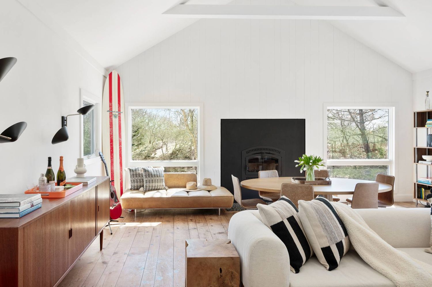 $3,850,000 | 44 Cliff Road, Amagansett, NY 11930