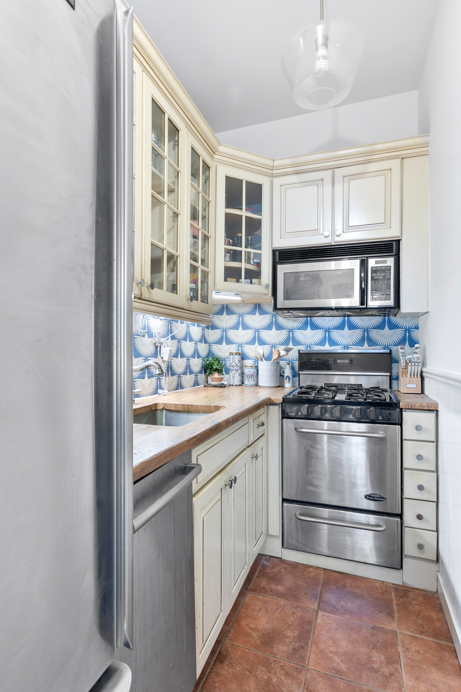108 West 87th Street, Unit 3A Manhattan, NY 10024 - Photo 7 of 12