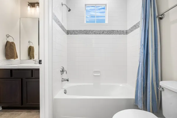 $1,150,000 | 6104 East 141st Avenue, Thornton, CO 80602