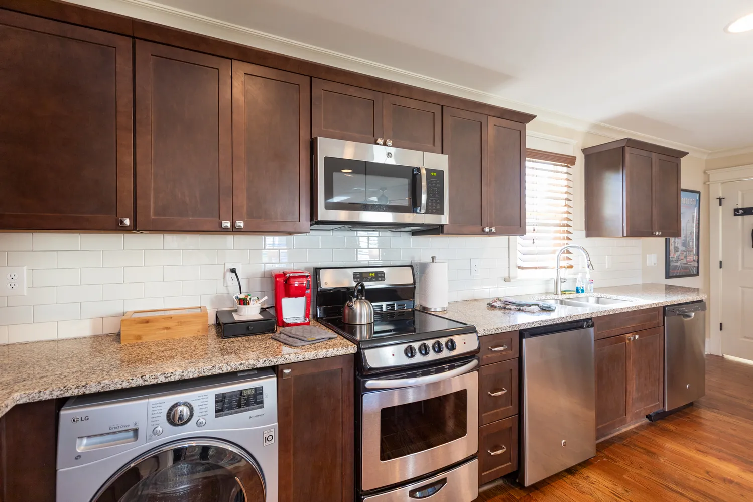 $1,595,000 | 2852 Attaberry Drive, Charlotte, NC 28205