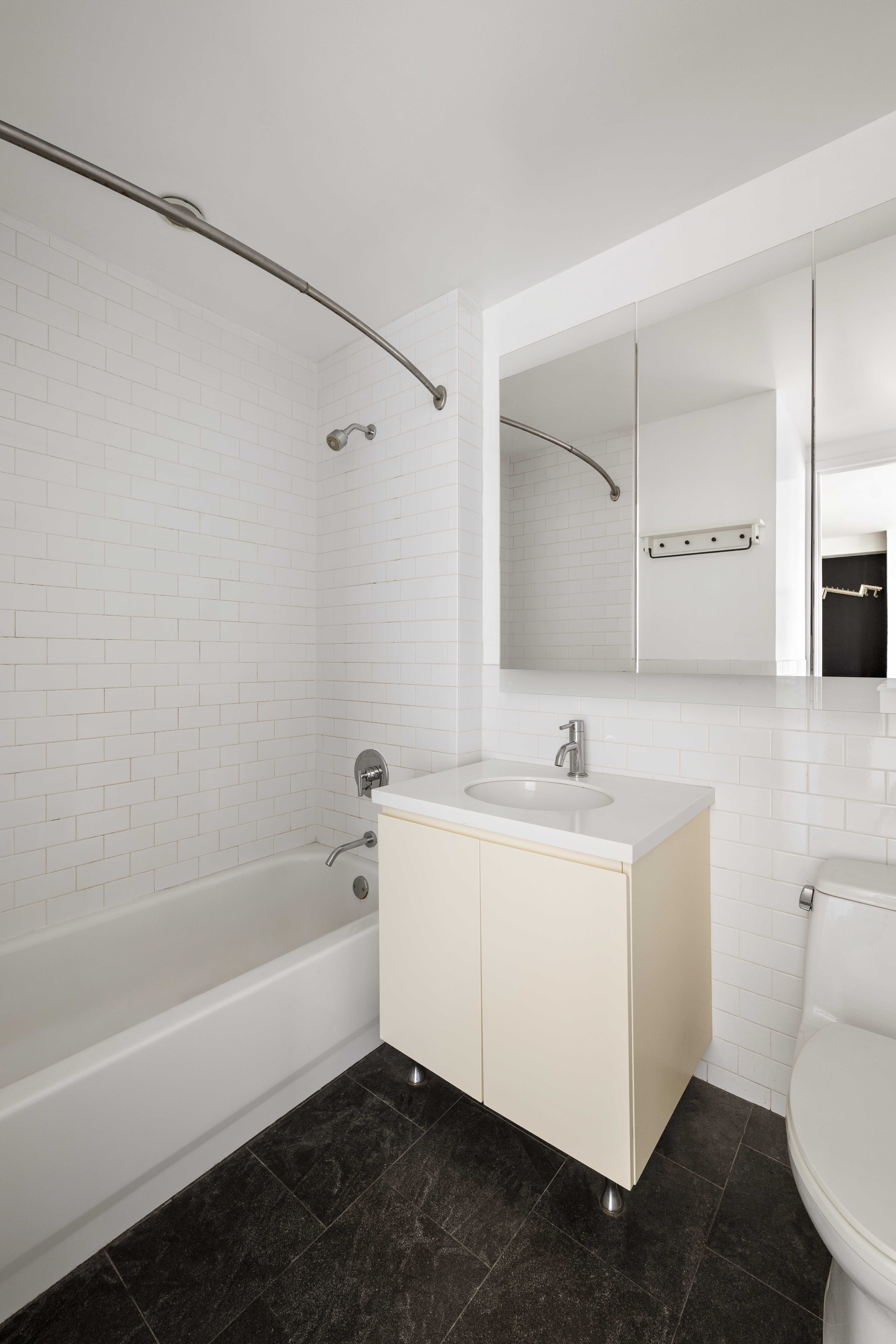 189 Schermerhorn Street, Unit 23G Brooklyn, NY 11201 - Photo 5 of 6