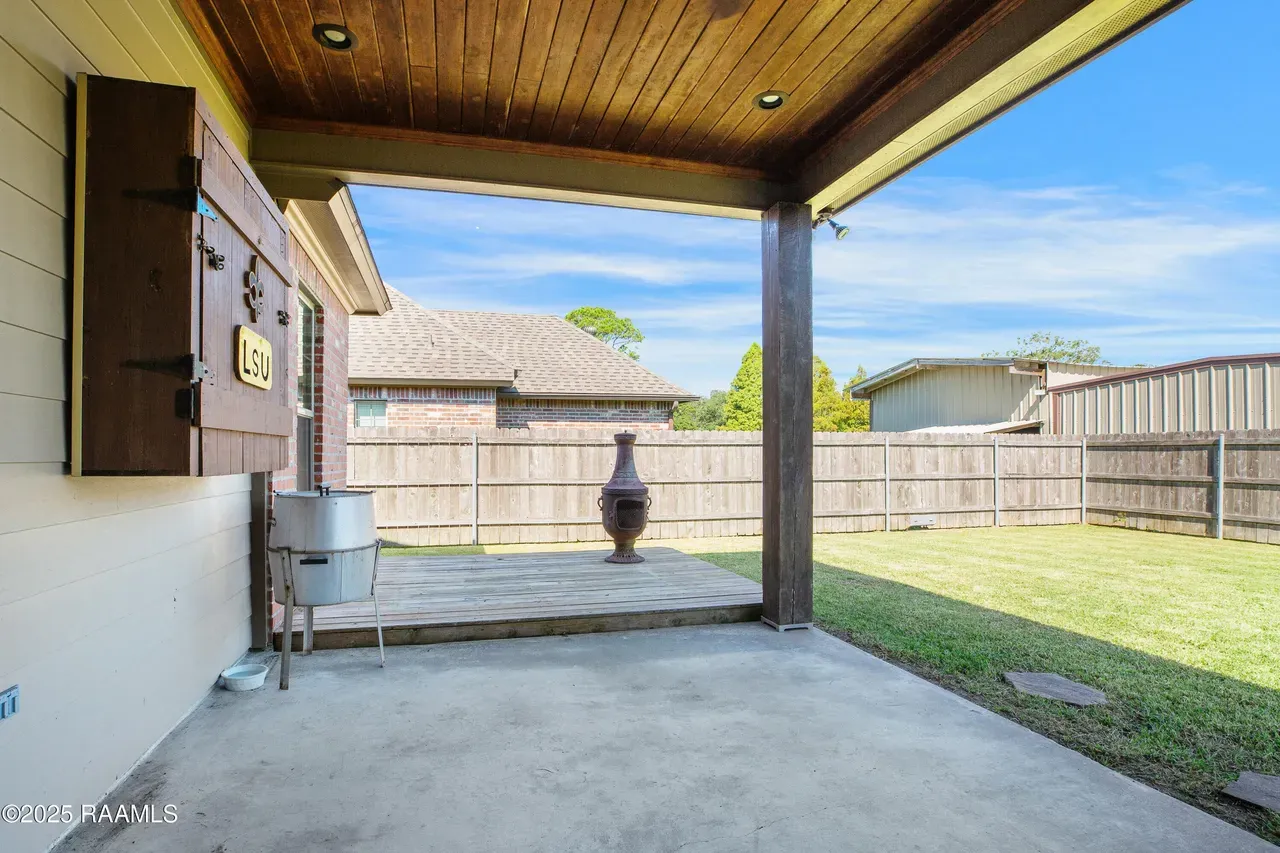 $279,000 | 3303 Chuggie Lane, New Iberia, LA 70563