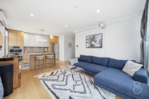 $1,375,000 | 20-48 Steinway Street, Unit PHA | Astoria