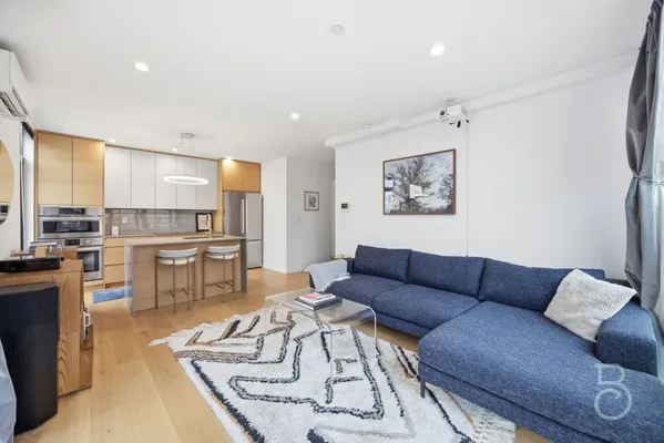 $1,375,000 | 20-48 Steinway Street, Unit PHA | Astoria