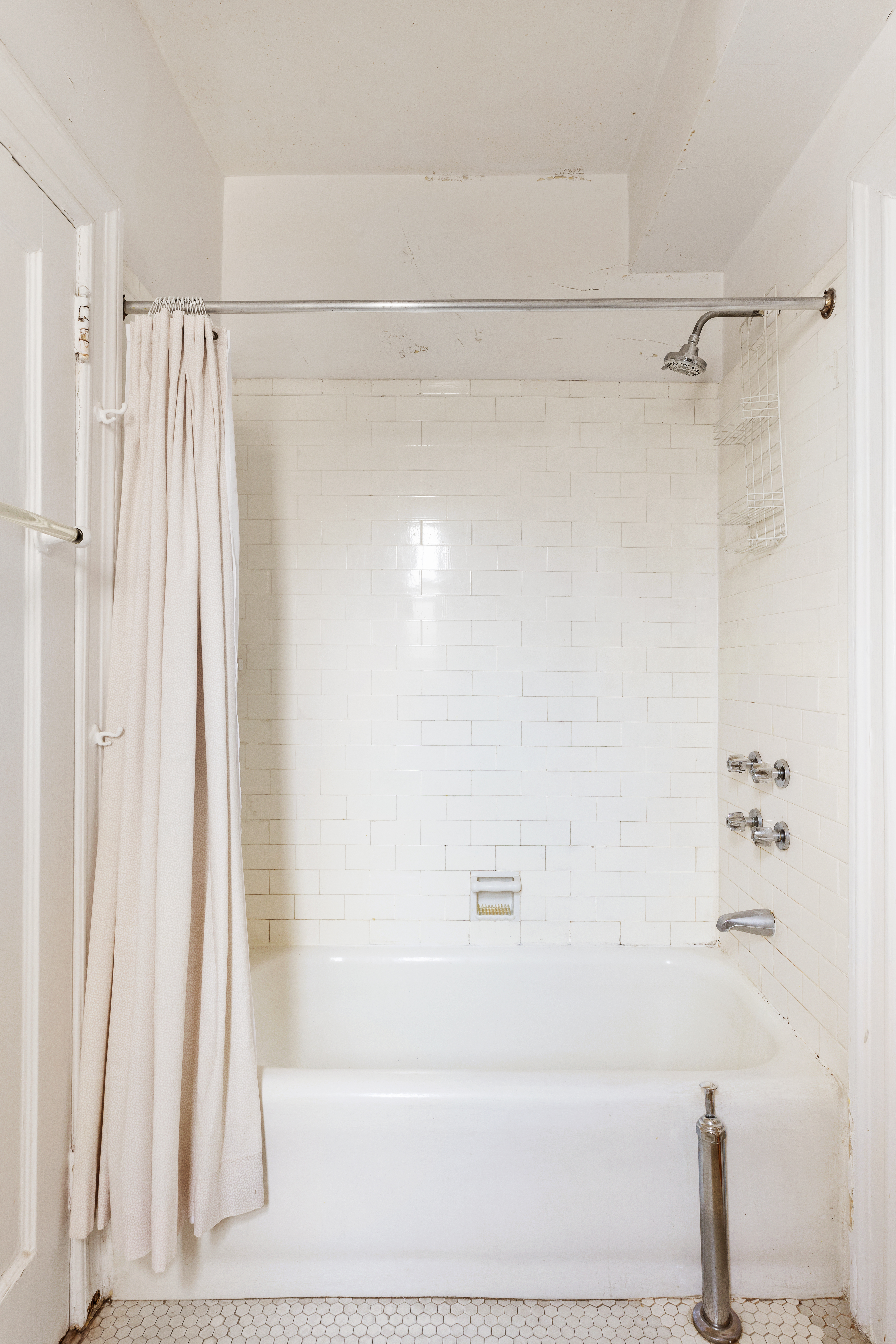 20 West 77th Street, Unit 15A Manhattan, NY 10024 - Photo 12 of 17