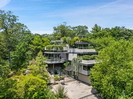 $14,995,000 | Stanwich Road, Greenwich, CT 06830