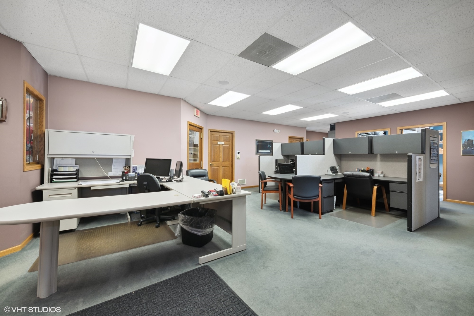 280 North Rand Road Lake Zurich, IL 60047 - Photo 28 of 28 a view of a workspace with furniture