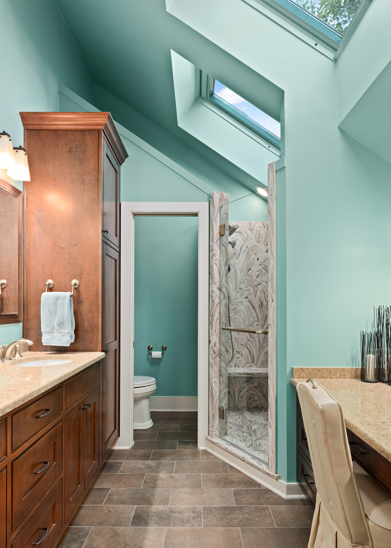 791 Grubbs Mill Road Berwyn, PA 19312 - Photo 31 of 76 a bathroom with a granite countertop sink a toilet and shower