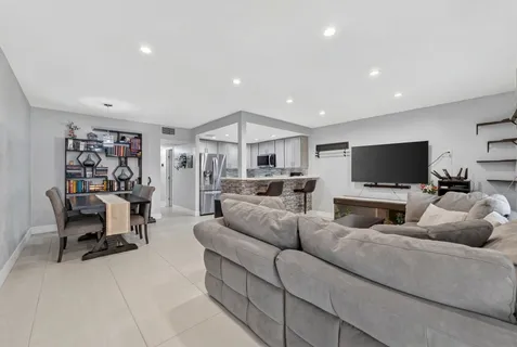$395,000 | 8616 Southwest 103rd Avenue, Miami, FL 33173