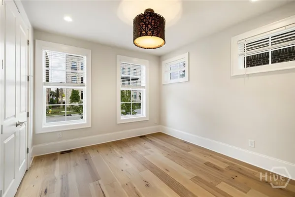 $1,170,339 | 354 Eastern Wharf Avenue, Savannah, GA 31401