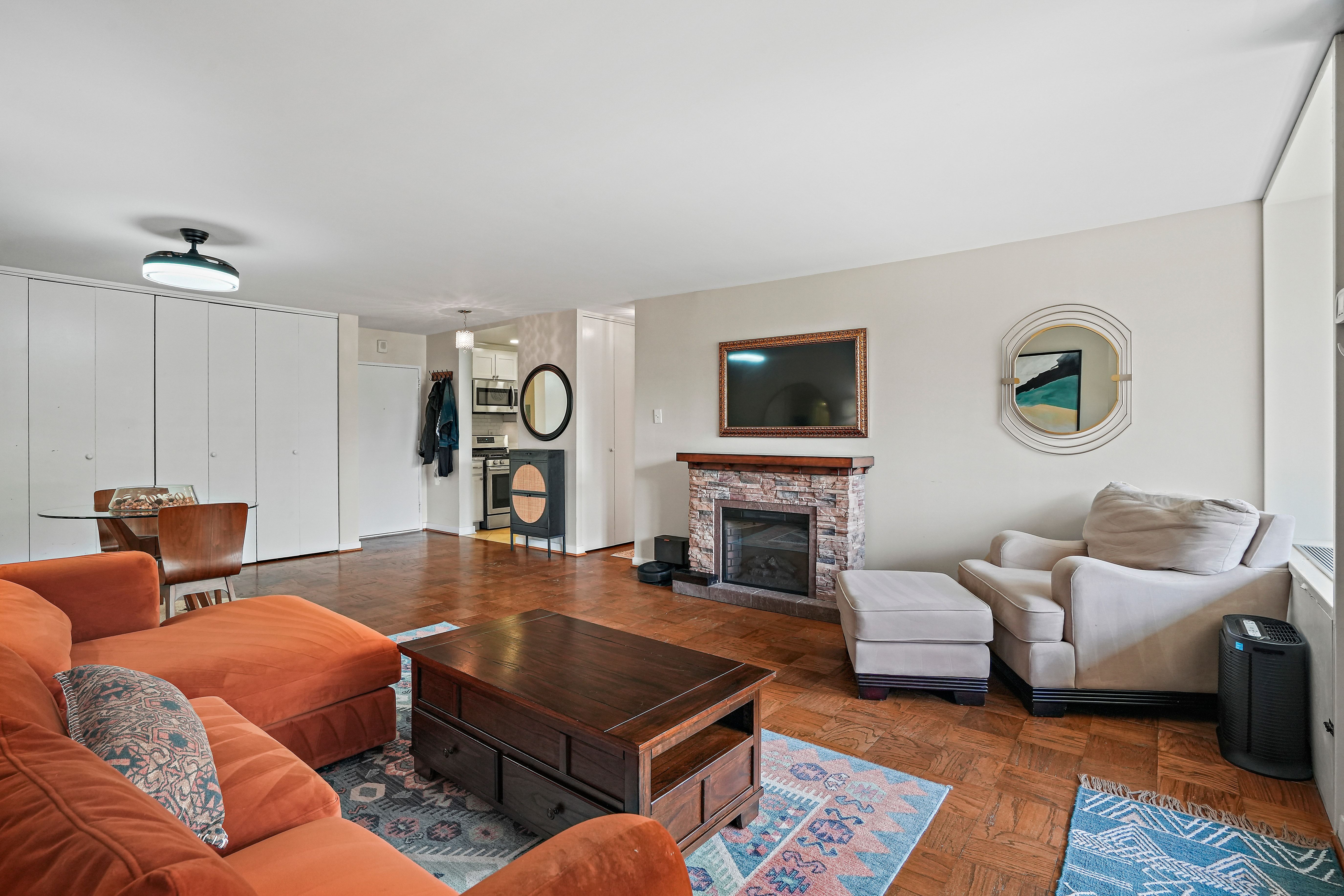 490 M Street Southwest, Unit 204 Washington, DC 20024 - Photo 12 of 28