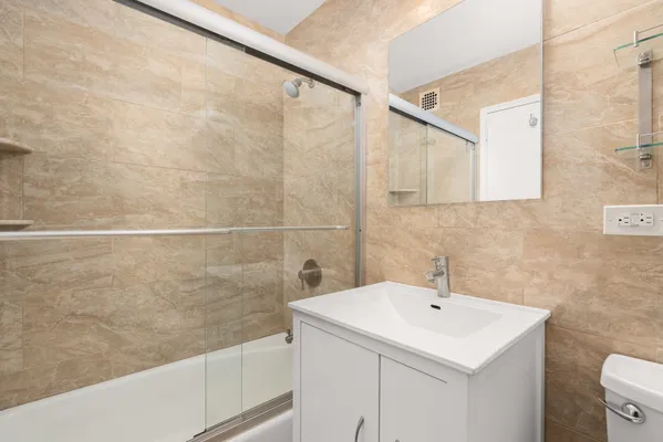 $498,000 | 245 East 24th Street, Unit 16E | Kips Bay