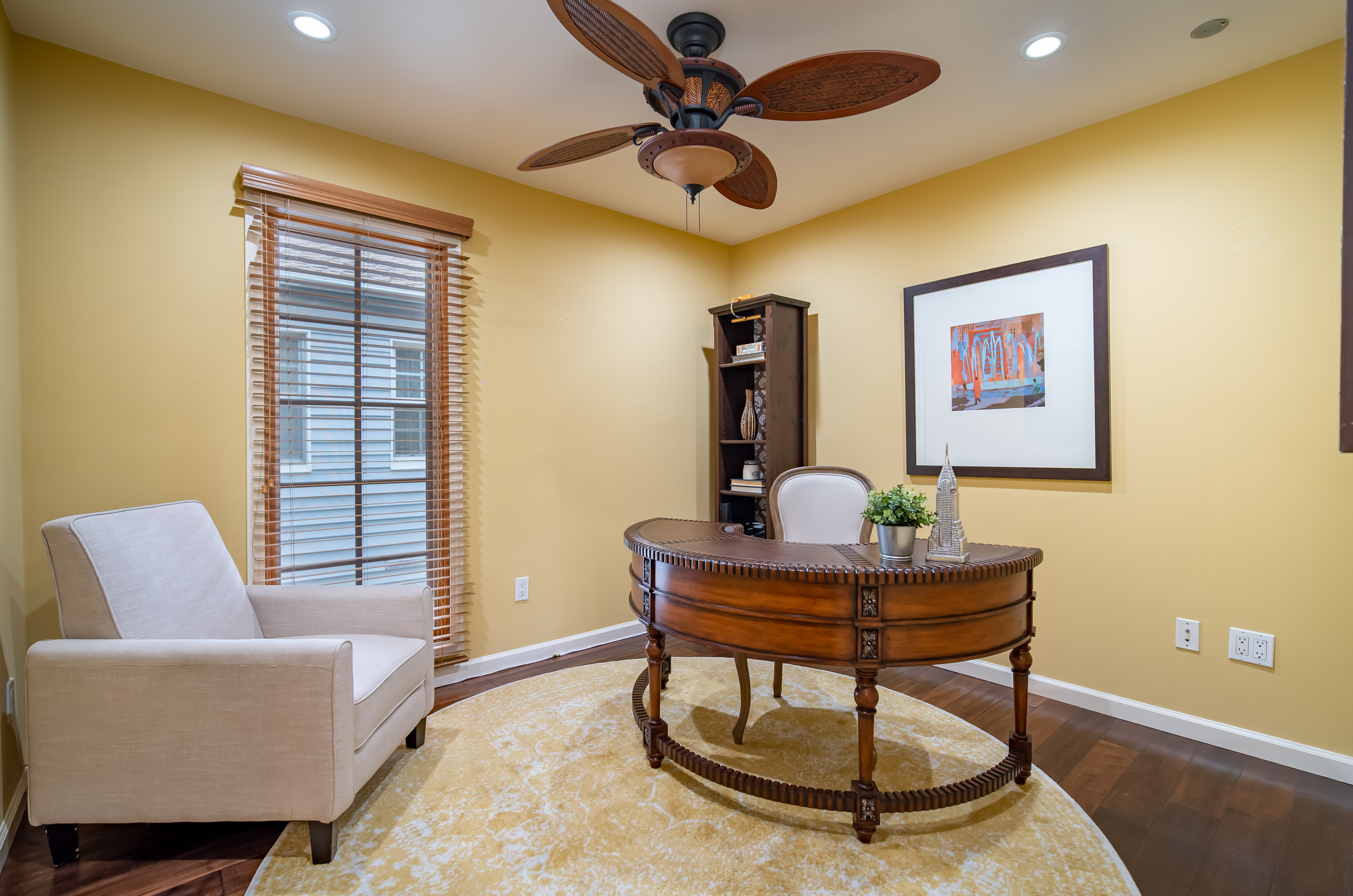 802 North Ford Street Burbank, CA 91505 - Photo 6 of 42