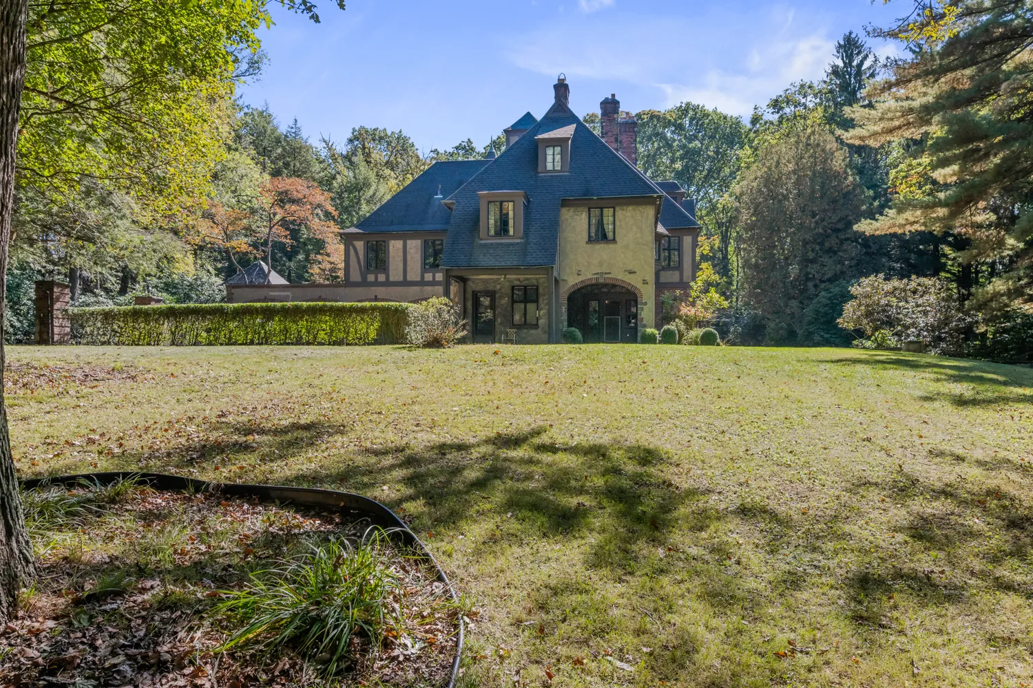 $1,200,000 | 113 Maple Avenue, Oil City, PA 16301