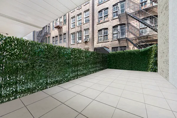 $4,500 | 35 East 10th Street, Unit 2G | Greenwich Village