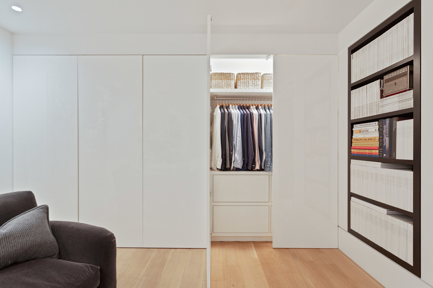 315 Adelphi Street Brooklyn, NY 11205 - Photo 20 of 31 a living room with furniture and a window